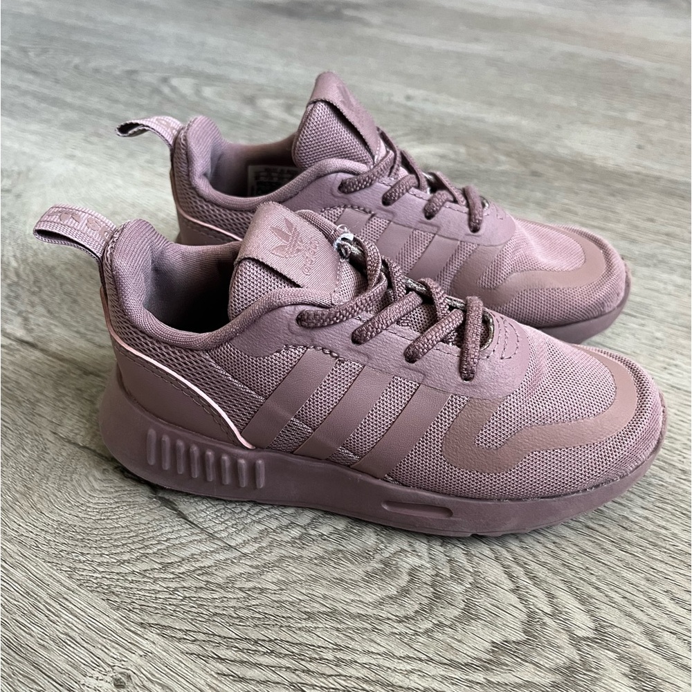 Adidas originals Multix toddler sneaker shoes size 8k, maroon color
